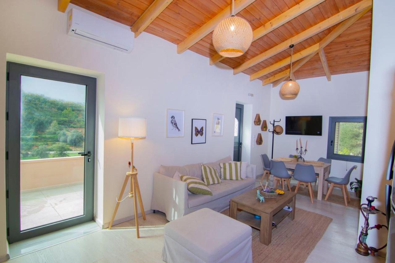 Ampelos Cretan Villa - Private Pool & Heated Ozone Jacuzzi Yerolakkos Exterior photo