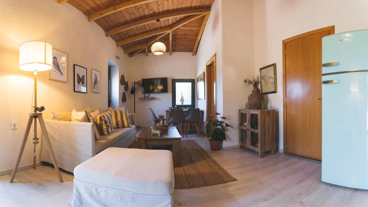 Ampelos Cretan Villa - Private Pool & Heated Ozone Jacuzzi Yerolakkos Exterior photo