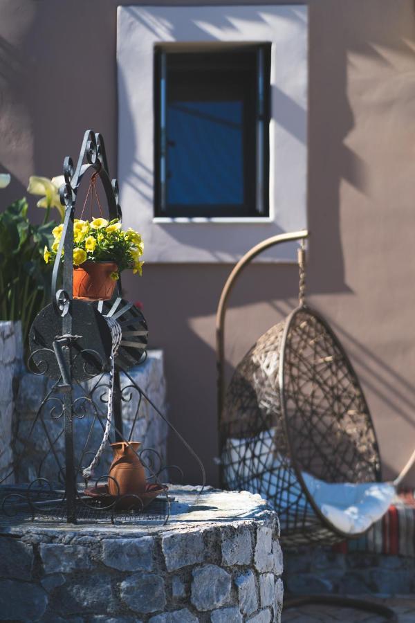 Ampelos Cretan Villa - Private Pool & Heated Ozone Jacuzzi Yerolakkos Exterior photo